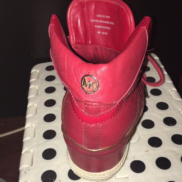 Michael Kors heeled tennis shoe - Picture 3 of 3